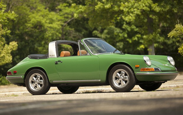 1968 Porsche 911 Soft-Window Targa