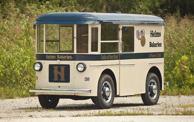 1936 Twin Coach Helms Bakery Truck