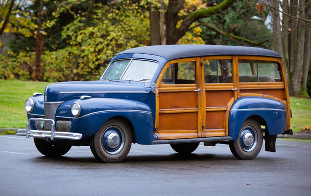 1941 Ford Deluxe Station Wagon