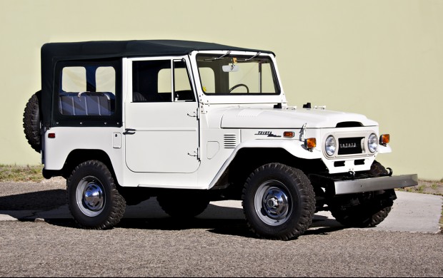 1973 Toyota FJ40 Land Cruiser