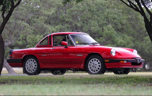 1989 Alfa Romeo Spider Quadrifoglio