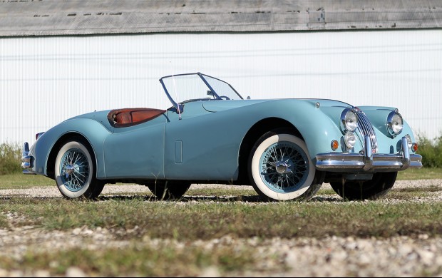 1956 Jaguar XK140 SE Roadster