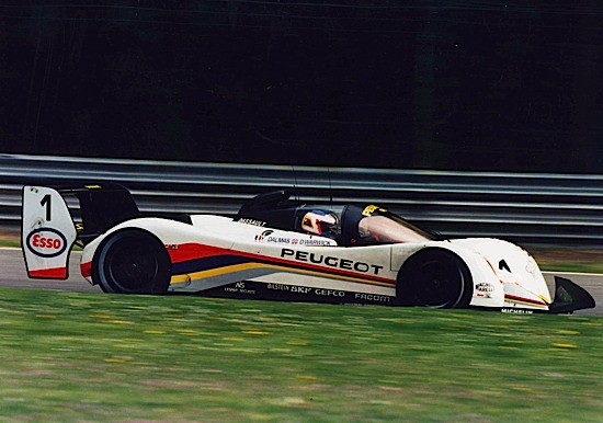 PEUGEOT 905 1991 NÂ° de sÃ©rie : EV 1.5 Moteur : 10 cylindres en V Ã  80Â°