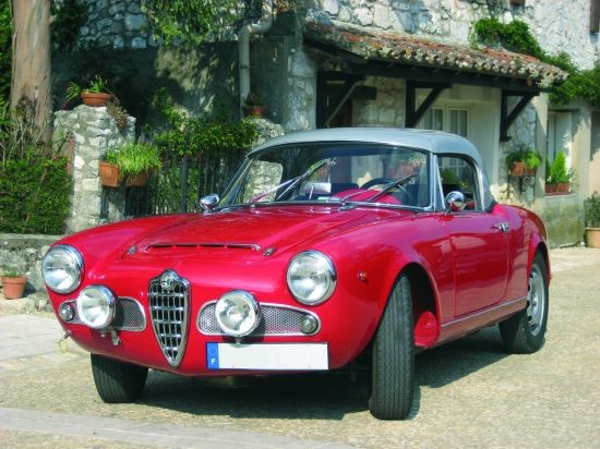 ALFA ROMEO Giulia 1600 Spider tipo 10123 1965   NÂ° de sÃ©rie : AR379248