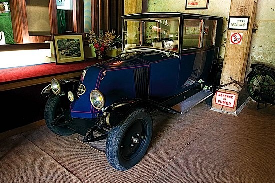 renault type nn â€“ berline 1925 nÂ° De SÃ©rie : 168427 puiSSAnCe FiSCAL