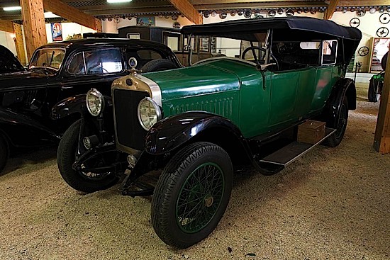 delage d1 sÃ©rie 4 â€“ torpedo Mulbacher 1923 nÂ° De SÃ©rie : 19006 MOTeu