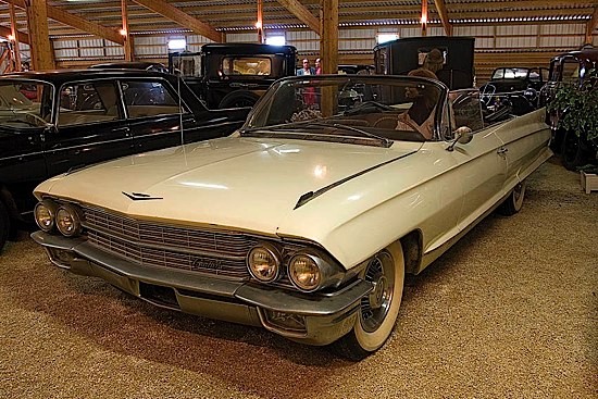 cadillac type 62 â€“ cabriolet 1962 nÂ° De SÃ©rie : 62 F 076675 puiSSAnC