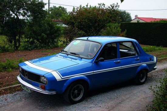 RENAULT 12 GORDINI  R1173  #9804495 Avec sa nouvelle renault 12