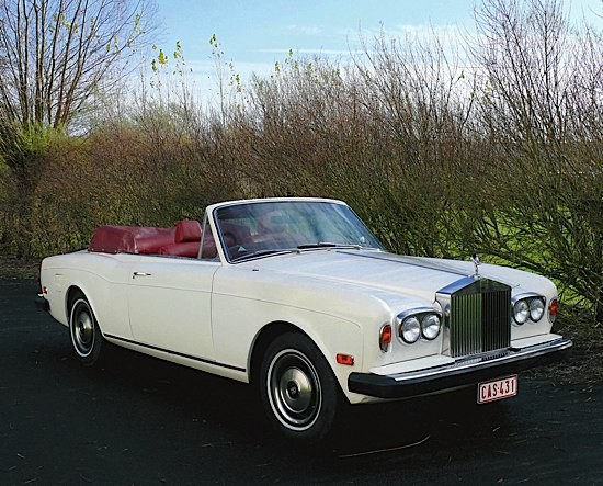 ROLLS ROYCE Corniche Cabriolet 1975 	 NÂ° de sÃ©rie : DRD20608 Moteur