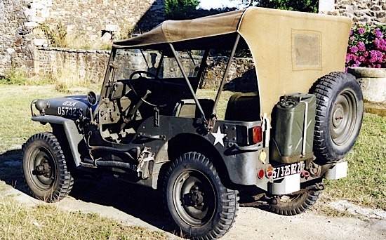 WILLYS OVERLAND MOTORS Type : Jeep MB 1942 NÂ° de sÃ©rie : 20690073890