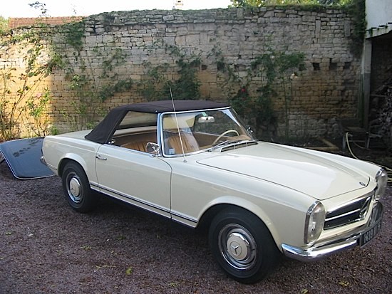MERCEDES-BENZ 230SL 1964 NÂ° de sÃ©rie : 11304212006295 Moteur : six c