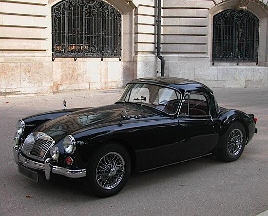 MG A 1600 CoupÃ© 1961 #ghdl93803 Noir laquÃ©, sellerie refaite en cuir