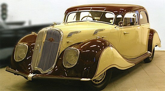 PANHARD X76 Dynamic 1936 #200128 Bi colore ivoire et bordeaux, selle