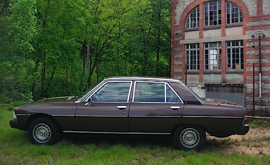 PEUGEOT 604 V6 SL 1976 NÂ° SÃ‰RIE : # 6528409 MOTEUR : 6 cylindres en