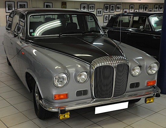 DAIMLER 420 LIMOUSINE 1986 # SADDWATL4AC200853 Moteur Jaguar