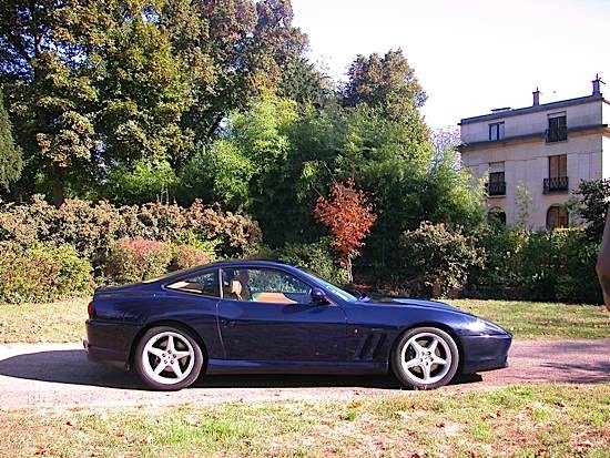 FERRARI 550 MARANELLO 2000 # ZFFZR49B000120677 2Ã¨me main. Bleu Pozzi