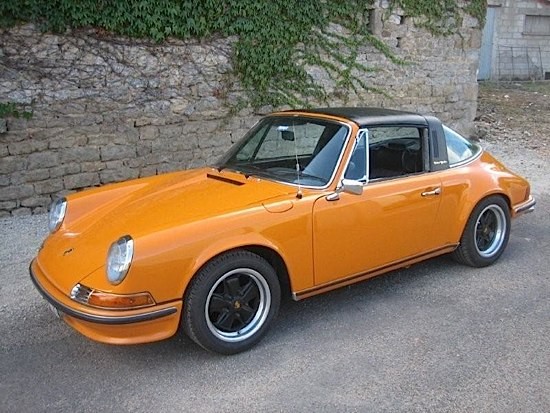 PORSCHE 911T Targa 2.2L 1971 # 9111110565 Couleur Mandarine