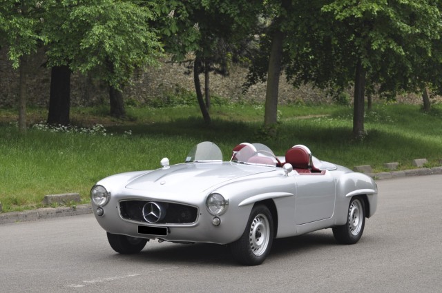1957 MERCEDES BENZ 190 SL (Racing)