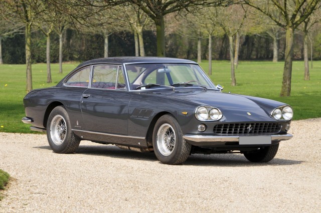 1965 FERRARI 330 GT 2+2 1Ã¨re SERIE