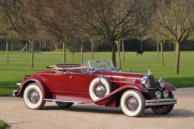1930 PACKARD EIGHT 745 DELUXE ROADSTER PAR LEBARON