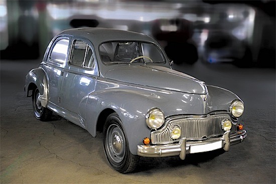 PEUGEOT Type : 203 Berline 1954 NumÃ©ro de sÃ©rie : 1357596 Moteur : 4 C