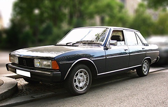 PEUGEOT 604 STI Chapron SpÃ©ciale 1982 EX Yves Saint Laurent NÂ° DE SÃ‰RI