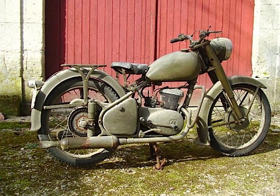 Moto Solo Peugeot 175