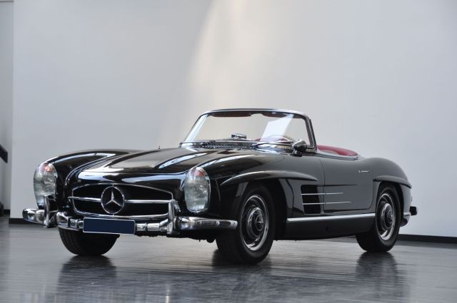 1957 MERCEDES BENZ 300 SL ROADSTER