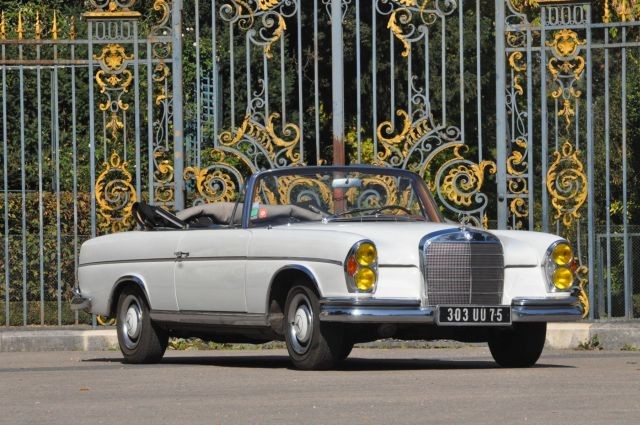 1965 Mercedes Benz 300 SE cabriolet