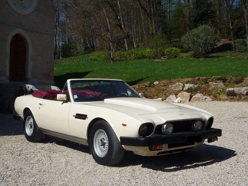 1989 ASTON MARTIN V8 VOLANTE no reserve