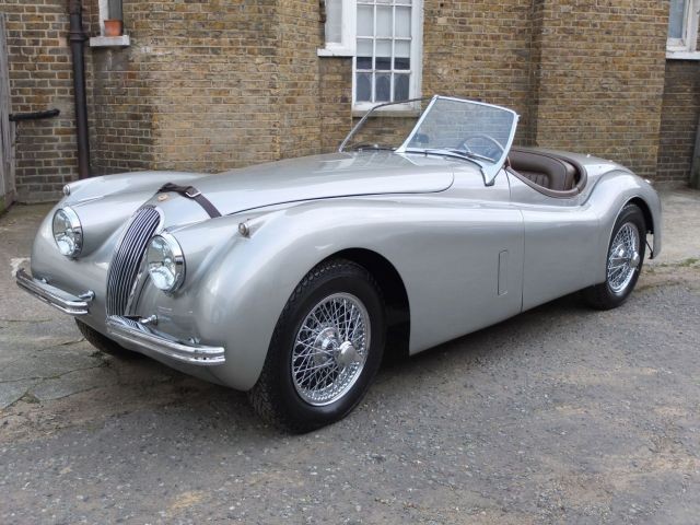 1953 JAGUAR XK120 ROADSTER
