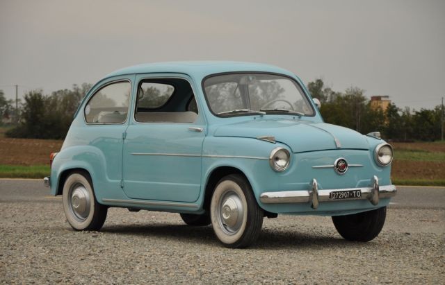 1957 FIAT 600 COACH no reserve