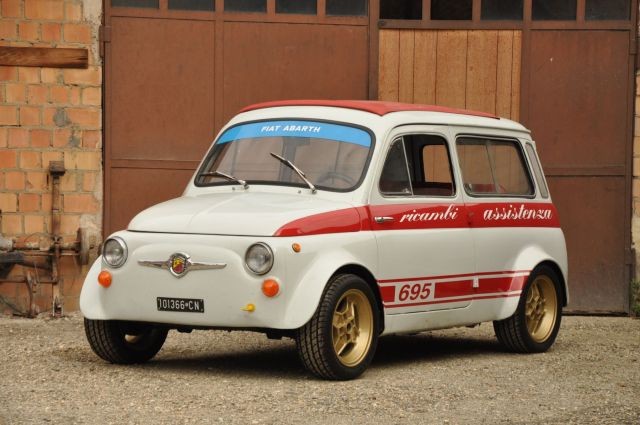 1963 FIAT 500 GIARDINIERA MODIFIE ABARTH 695 no reserve
