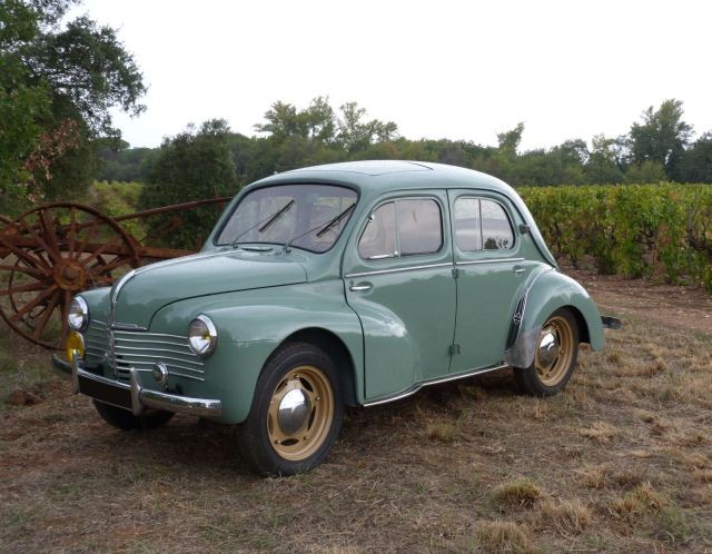 1953 RENAULT 4 CV BERLINE no reserve