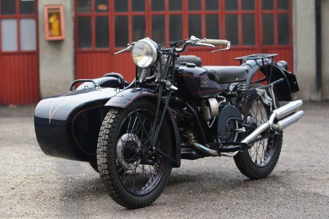 1945 MOTO GUZZI ALCE 500 SIDE CAR no reserve