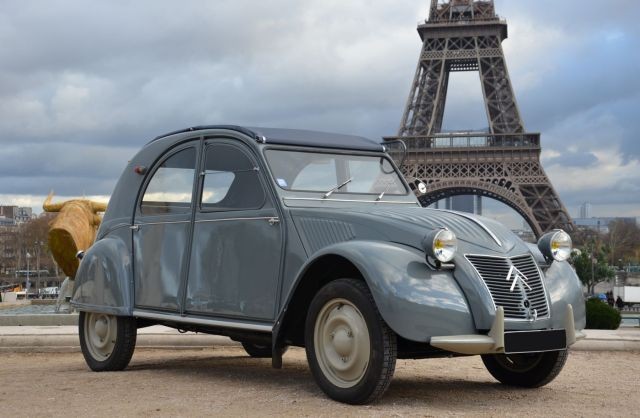 1958 CITROEN 2 CV BERLINE DECOUVRABLE no reserve