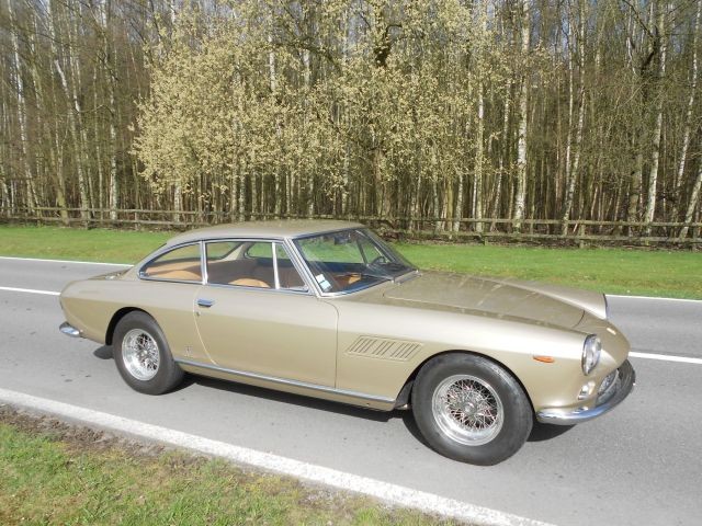 1964 FERRARI 330 GT 2+2 COUPE