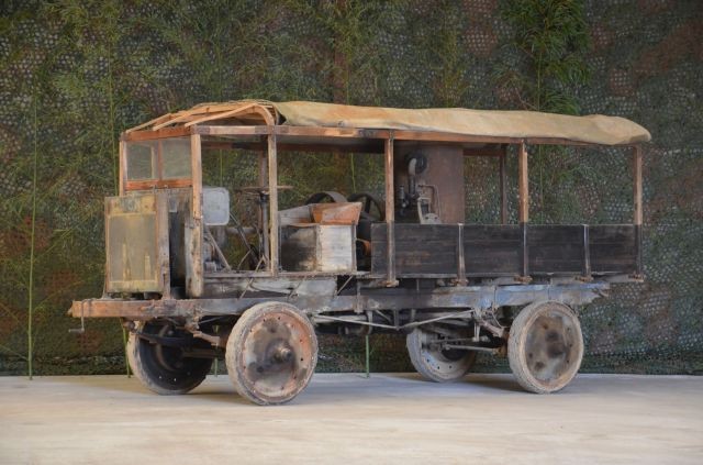 1916 NASH QUAD