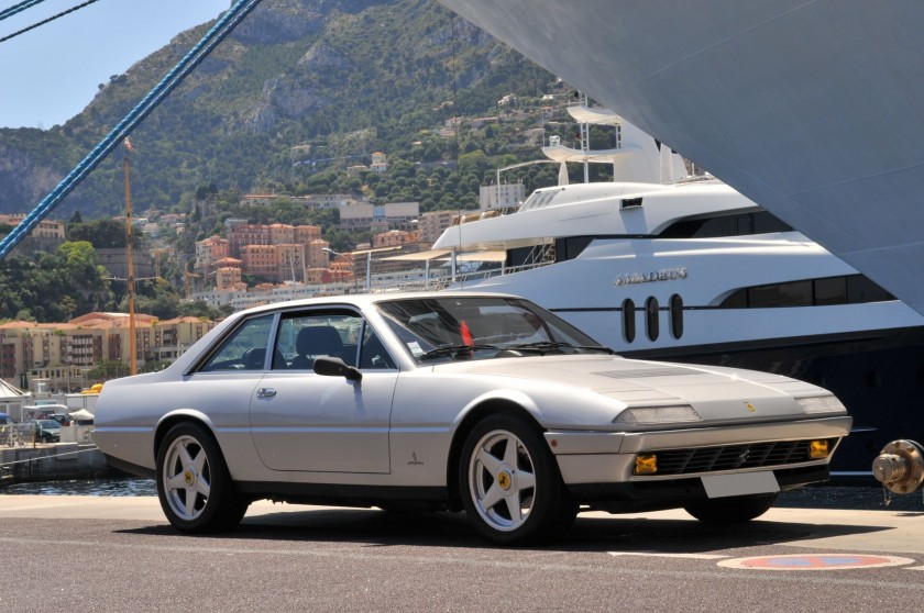 1988 FERRARI 412