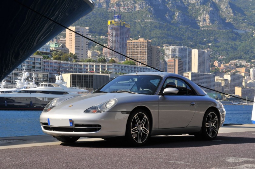 2000 PORSCHE 996 CARRERA CABRIOLET HARD-TOP Seulement 67 300 km d'orig