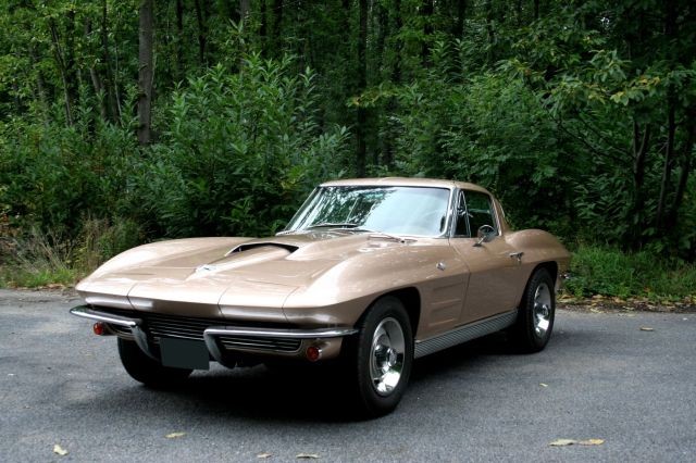 1963 Chevrolet Corvette Stingray Split Window