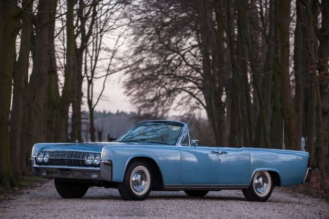1962 Lincoln Continental Convertible