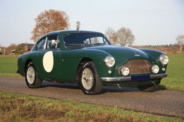 1957 Aston Martin DB2/4 MkIII coupÃ©, prÃ©paration rallye