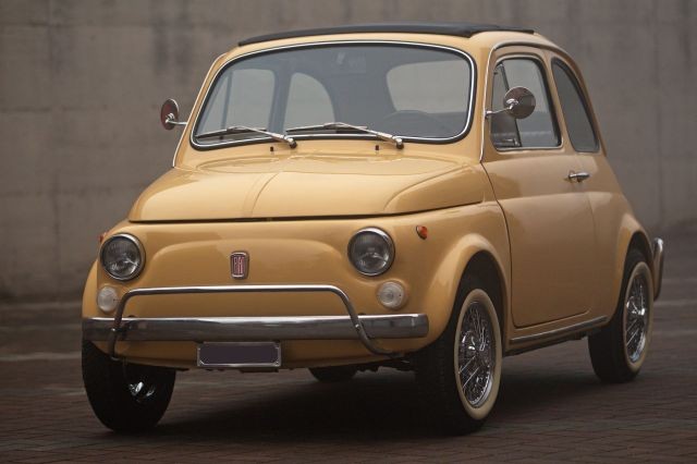 1972 Fiat 500 L coach