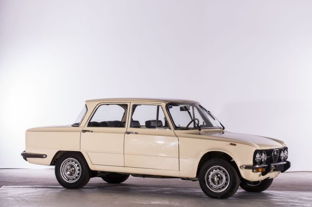 1977 Alfa Romeo Giulia Nuova Super Diesel berline