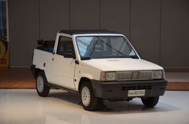 1990 Fiat Panda dÃ©couvrable sÃ©rie limitÃ©e Coupe du Monde