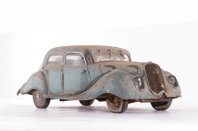 Panhard et Levassor Dynamic X77 (140) berline ca 1936