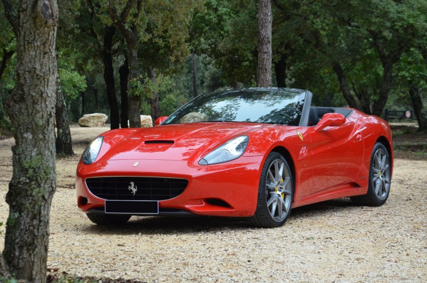 2010 Ferrari California coupÃ©-cabriolet Pininfarina