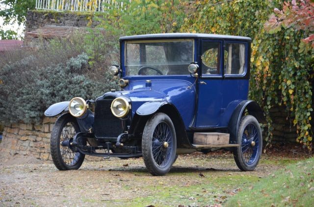 1914 Brasier 9 hp coach