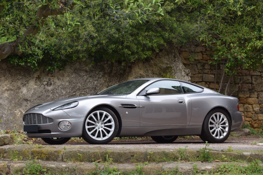 2002 Aston Martin V12 Vanquish